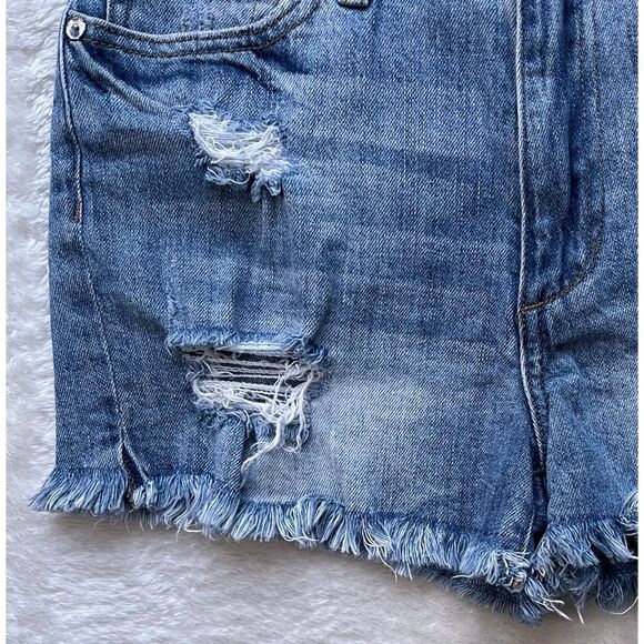 Joe’s Jeans Kiernan Distressed High Rise Cutoff Short, Size 26 - Picture 8 of 16